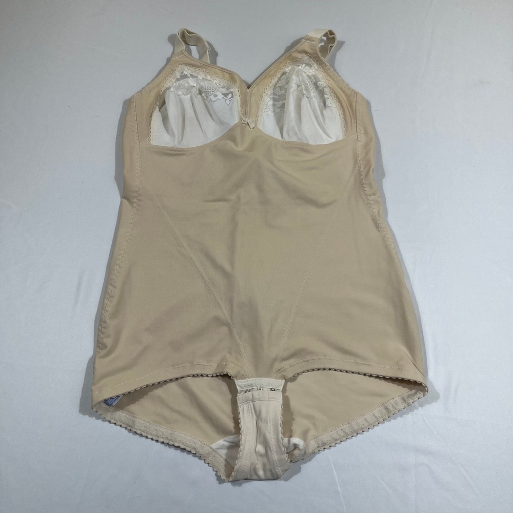 St Michael Shapewear Bodysuit Women 38C Beige Vintage Lace Trim Firm Control